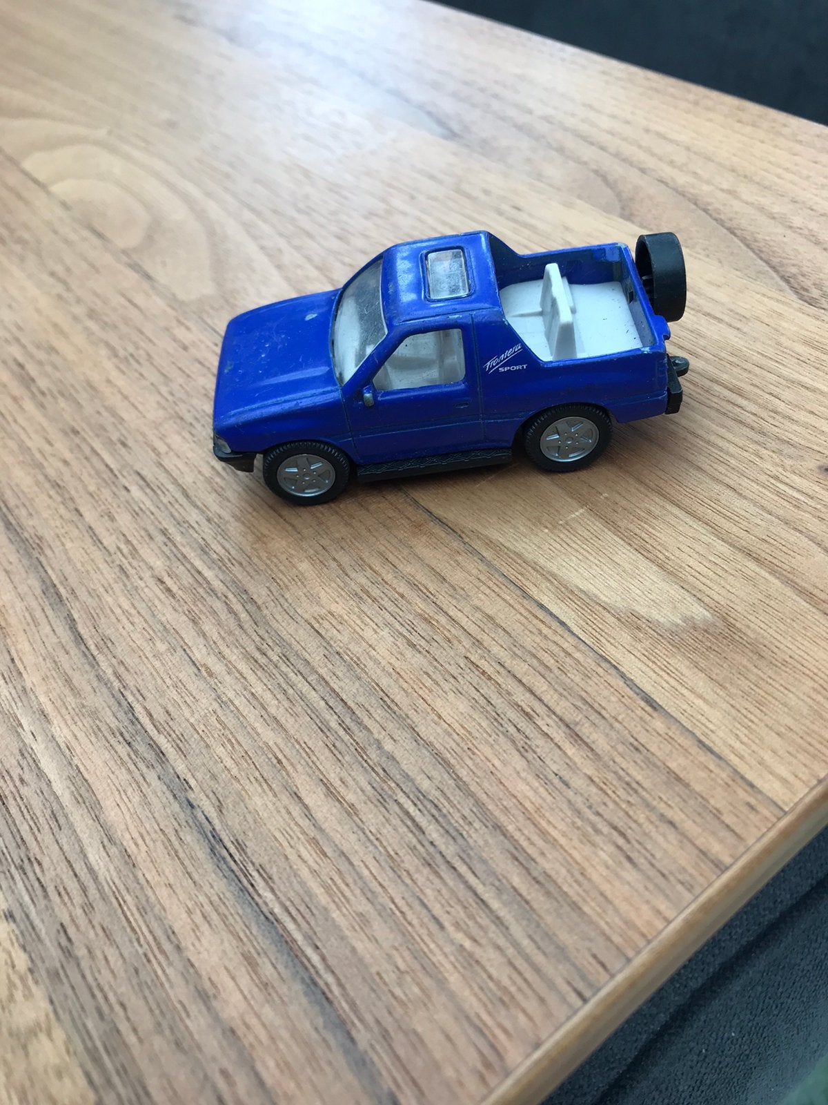 Siku Opel Frontera, Ophalen, Zo goed als nieuw