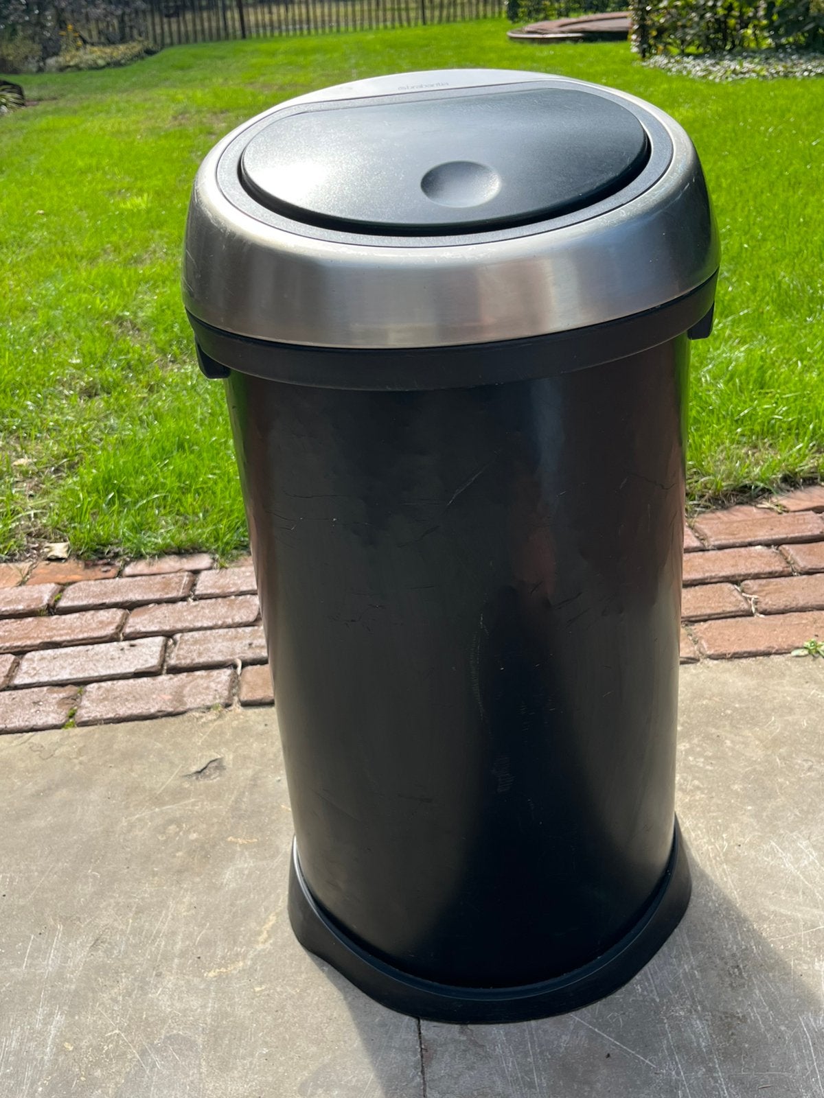 Brabantia prullenbak Touch bin 60 liter, Huis en Inrichting, Woonaccessoires | Prullenbakken, Ophalen, Gebruikt
