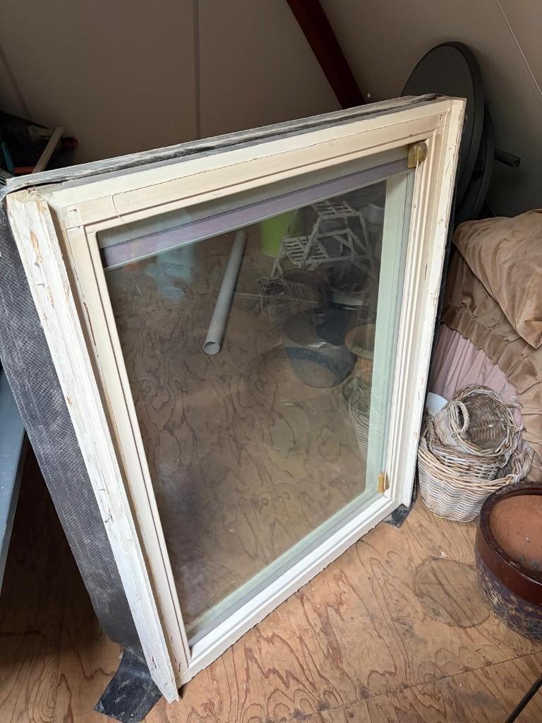 Houten kozijn + Raam, Ophalen, Gevelraam of Ruit, Gebruikt, 80 tot 120 cm