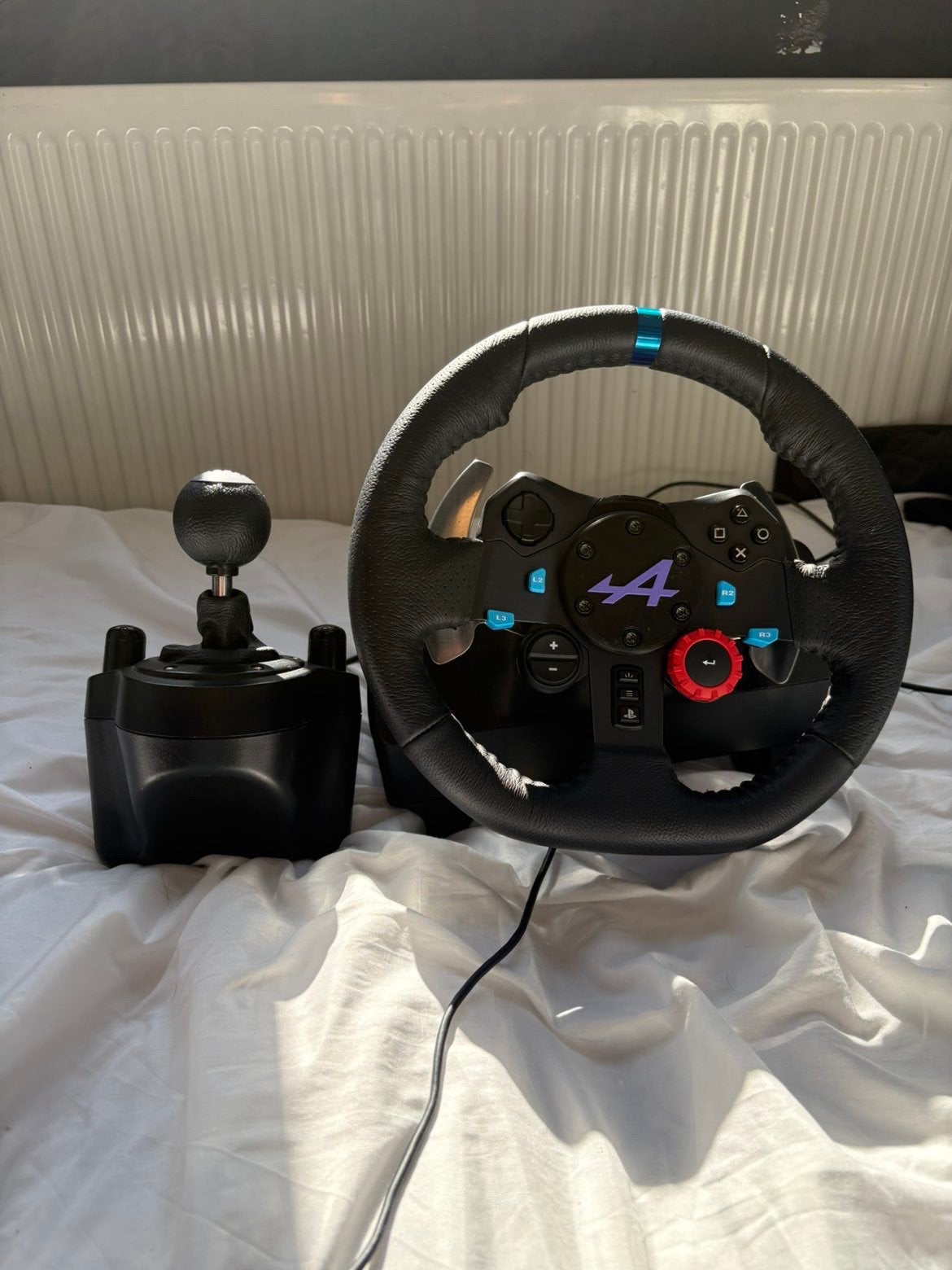 Logitec g29 + pedalen en shifter, Ophalen of Verzenden, Zo goed als nieuw, Overige controllers, PlayStation 1