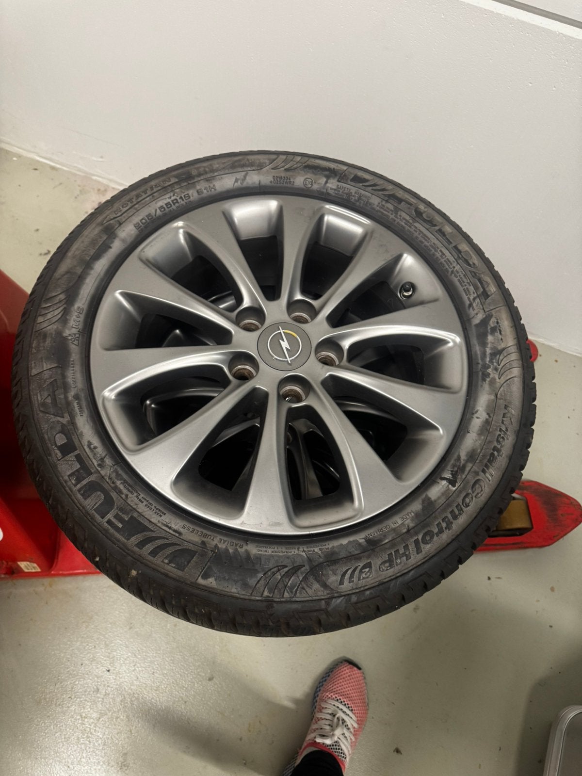 3 Opel Astra velgen plus winterbanden, Ophalen, 16 inch, Banden en Velgen, 205 mm