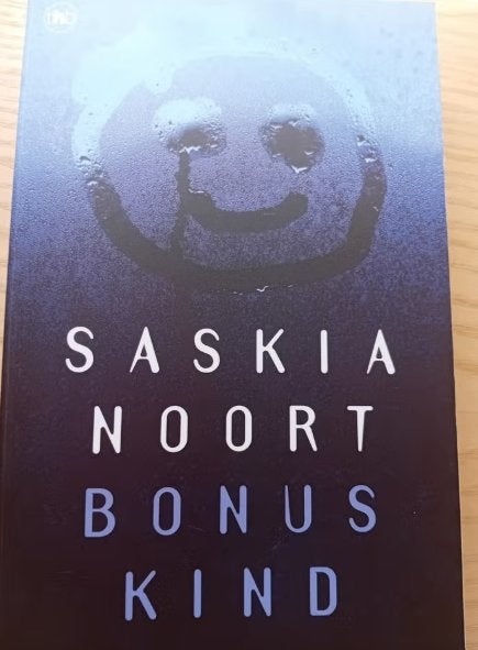 Bonuskind Saskia Noort 9789044351040, Ophalen of Verzenden, Gelezen