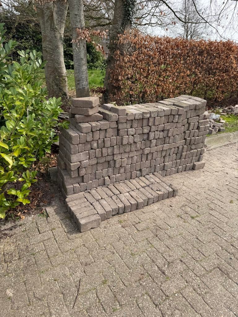 Oude betonklinkers GRATIS, Tuin en Terras, Tegels en Klinkers, Gebruikt, Klinkers, Beton, 10 m² of meer, Ophalen