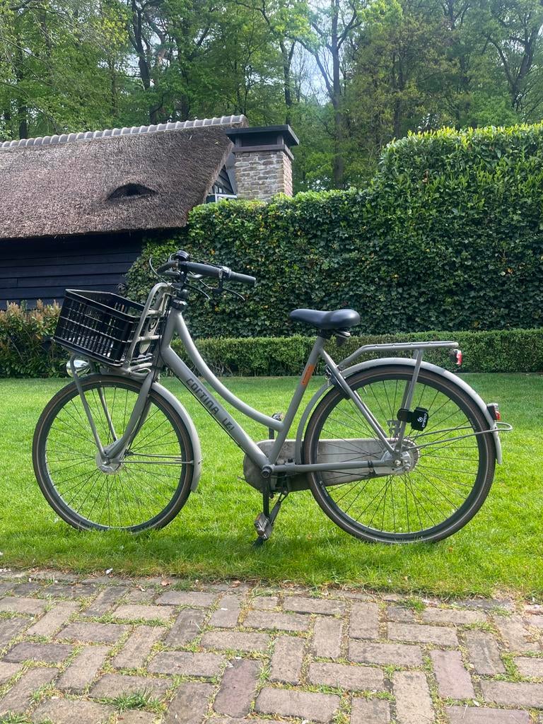 Cortina U4 Transportfiets Dames - Grijs, Fietsen en Brommers, Fietsen | Dames | Damesfietsen, Terugtraprem, Gebruikt, Versnellingen
