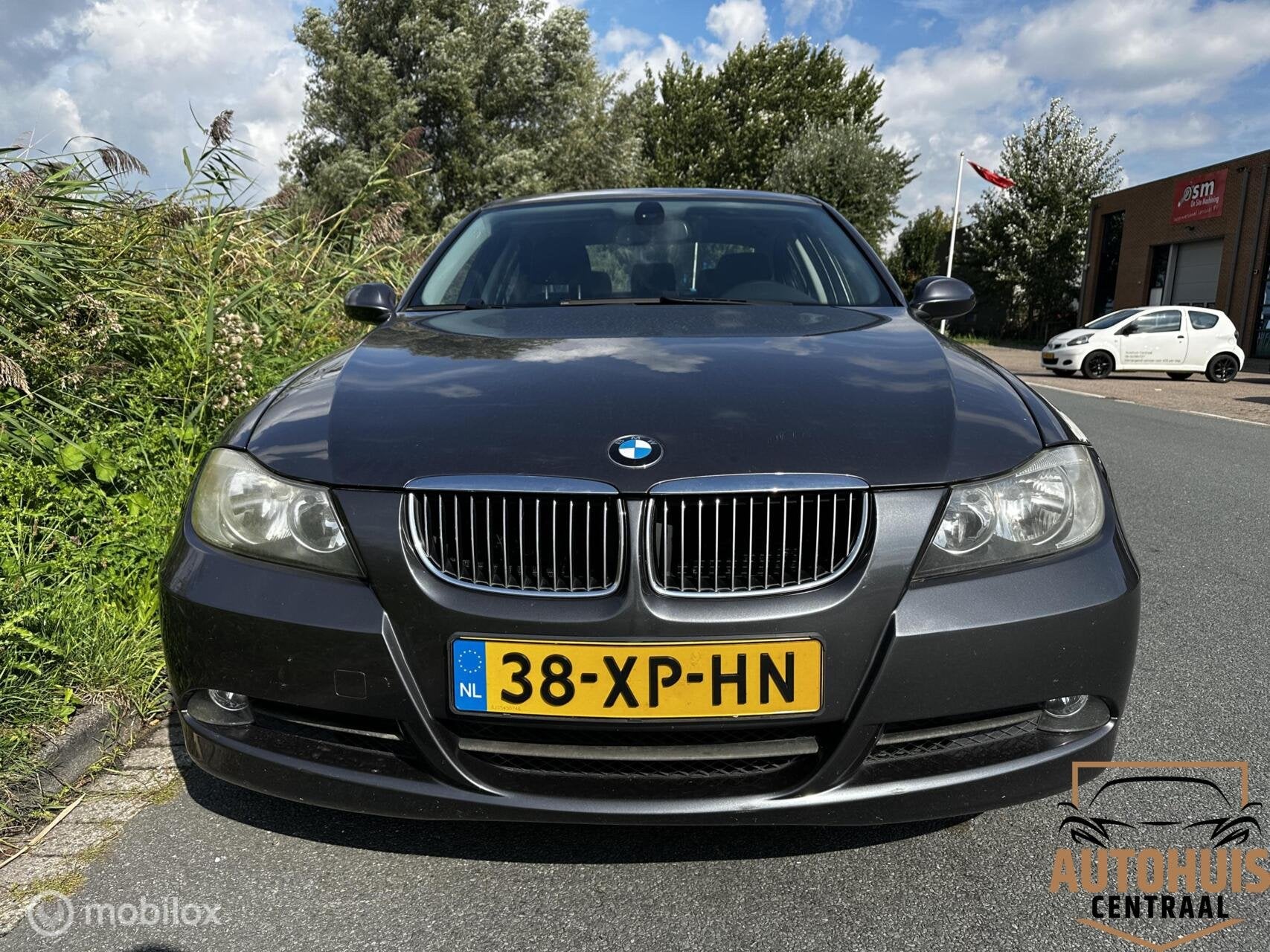 Foto 8 van BMW 3-serie 325i*MOTORSTORING*NwAPK*Airco*