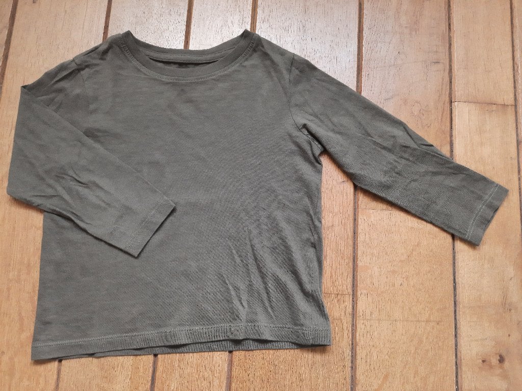 H&M t- shirt lange mouw kaki groen maat 98 / 104 - nieuw -, Kinderen en Baby's, Kinderkleding | Maat 98, H&M, Nieuw, Ophalen of Verzenden