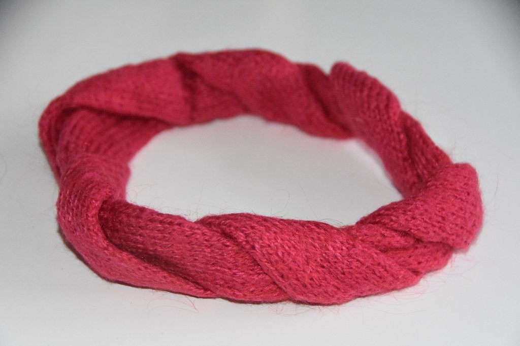 Wollen roze hoofdband handgebreid, Verzenden, Zo goed als nieuw, Muts