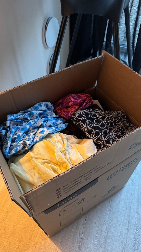 Grote doos vol kleding (40 stuks, maat S) TESSV, Loavies etc, Ophalen of Verzenden, Zo goed als nieuw, Maat 36 (S)