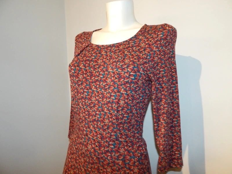 King Louie mooie jurk blaadjes print warme tinten mt s evt38, Kleding | Dames, Overige kleuren, Verzenden, Zo goed als nieuw, Knielengte