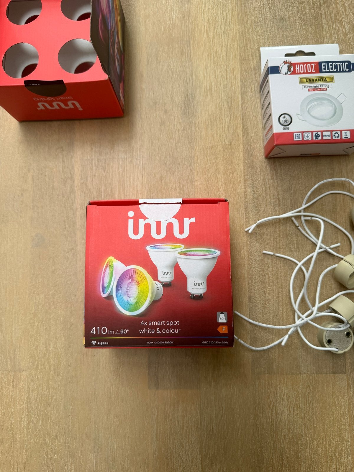 3 Innr Smart GU10 LED spots + 3 inbouwspots + 3 fittingen, Meerkleurig, Bedienbaar via app, GU10, Nieuw