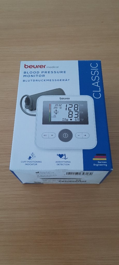 Beurer Classic — Bloeddrukmeter voor de bovenarm, Ophalen of Verzenden, Zo goed als nieuw
