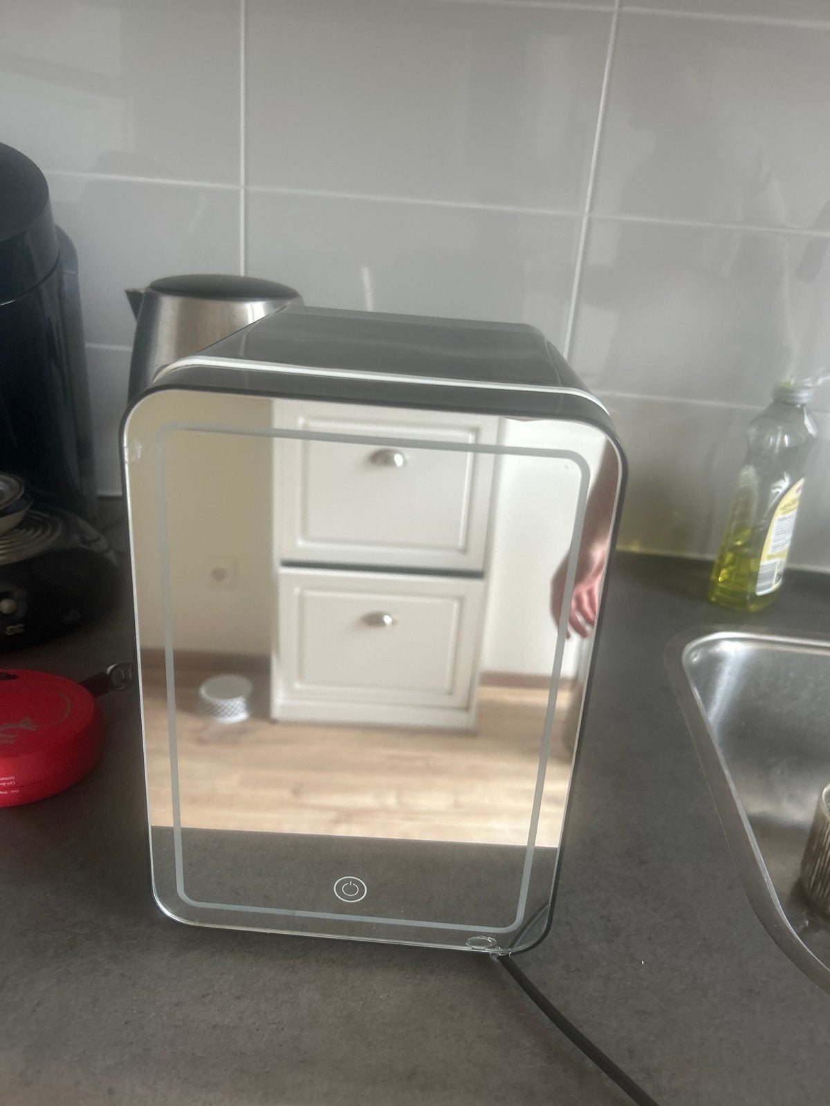 Mini Koelkast met LED Verlichting en Spiegeldeur, Ophalen, Minder dan 75 liter, Zonder vriesvak, Gebruikt