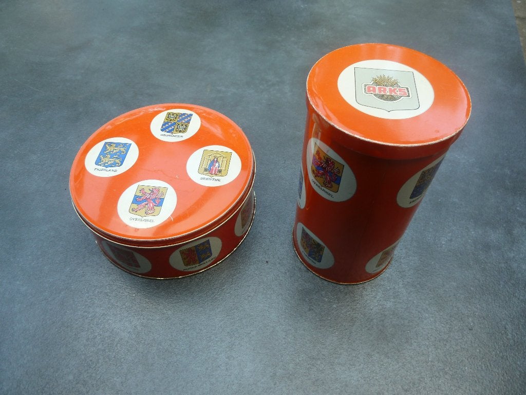 Nostalgische blikken koektrommel en beschuitbus, Ophalen of Verzenden, Gebruikt, Overige