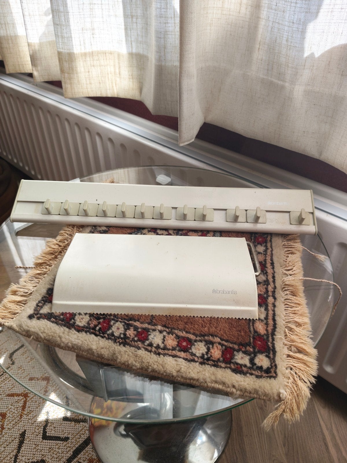 Brabantia keukenrolhouder en kapstokje, Gebruikt, Wandhaken, Ophalen of Verzenden, Minder dan 100 cm