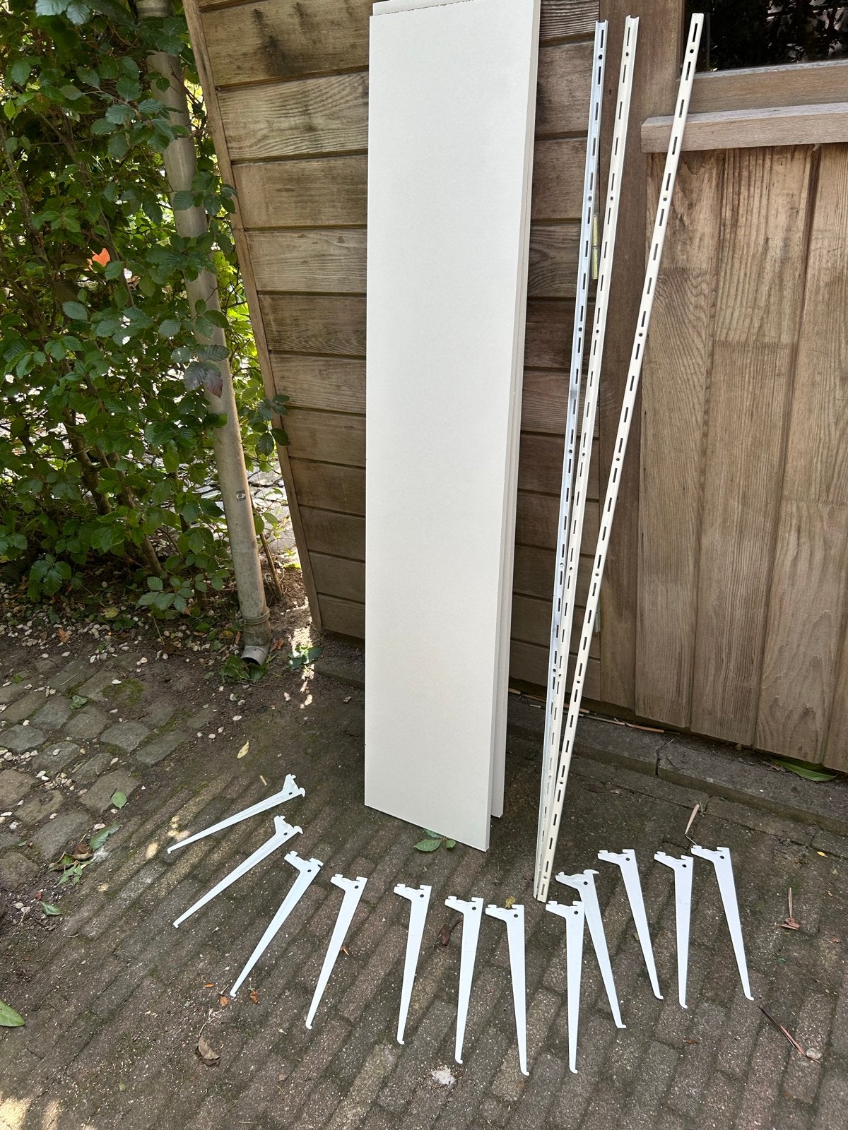 Witte plankdragers,  wandrek, planken, Ophalen, Gebruikt