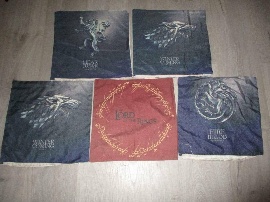 5 kussen slopen Game of Thrones en Lord of the Rings, Ophalen of Verzenden, Zo goed als nieuw, Blauw, Vierkant