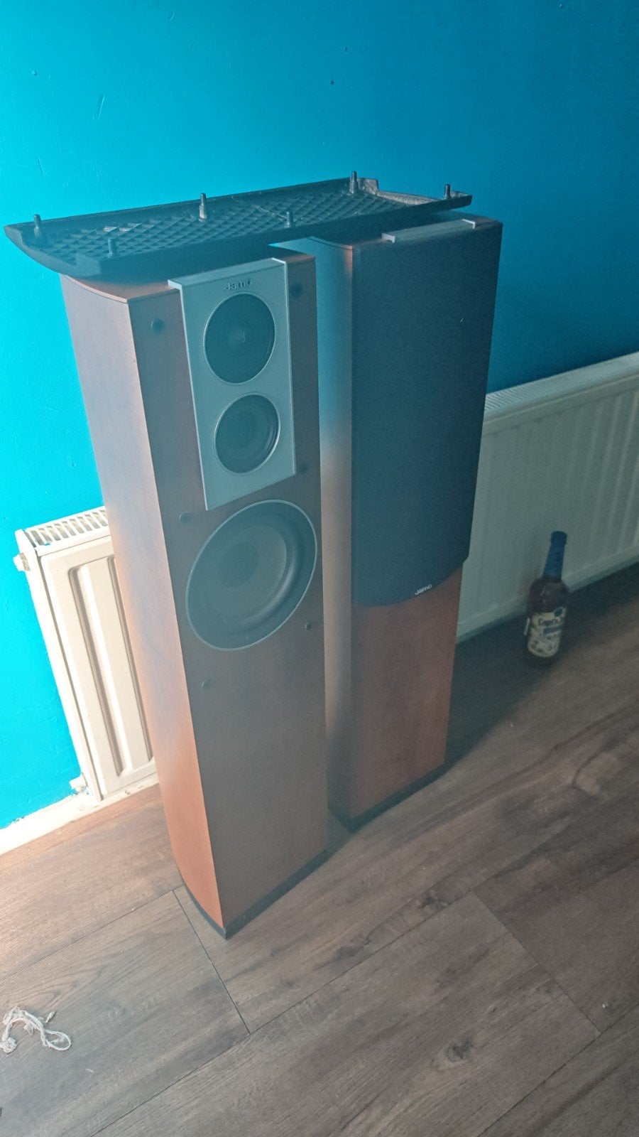 Krachtige en mooie Jamo E660 speakers 3way, Ophalen, Zo goed als nieuw, Front, Rear of Stereo speakers, Jamo