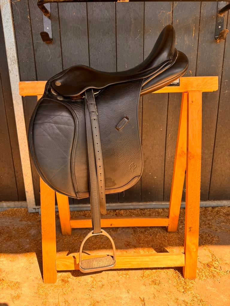 Rider pro veelzijdigheid 17,5 inch, Dieren en Toebehoren, Ophalen, Gebruikt, Springen
