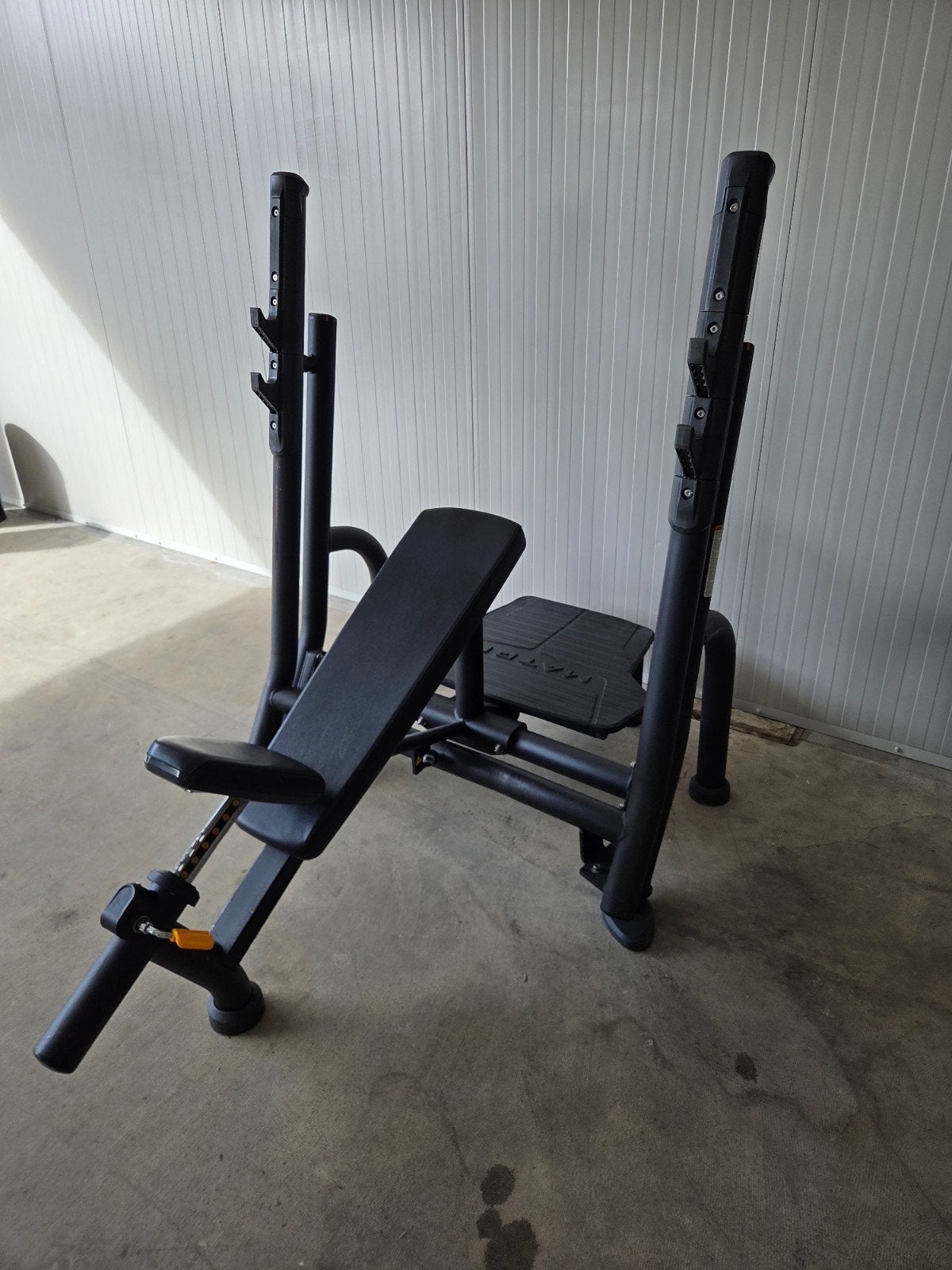 matrix incline bench halterbank, Ophalen, Zo goed als nieuw, Fitnessbank