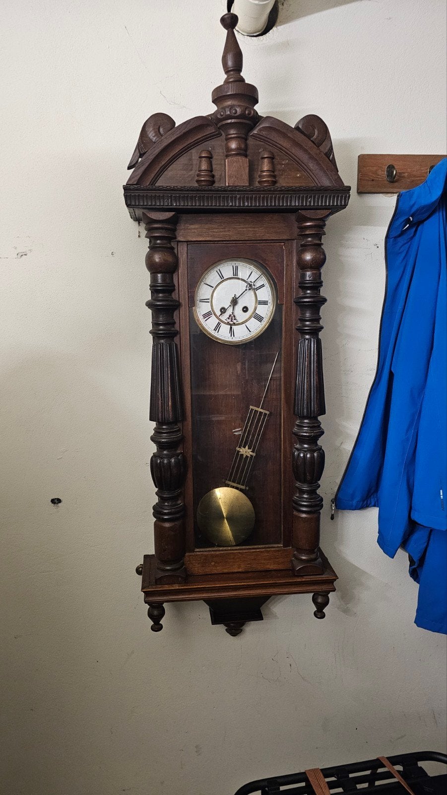 Antieke Regulateur Wandklok - Slingerveertje defect, Ophalen of Verzenden