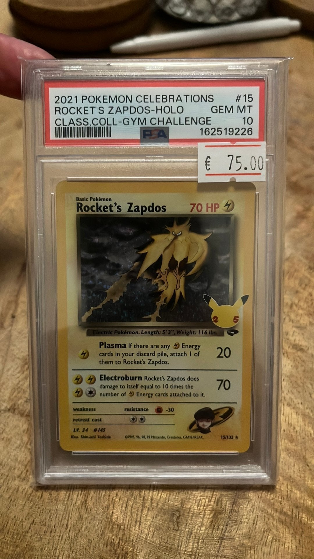 Rocket’s Zapdos Classic Collection Gym Challenge PSA 10, Ophalen, Zo goed als nieuw