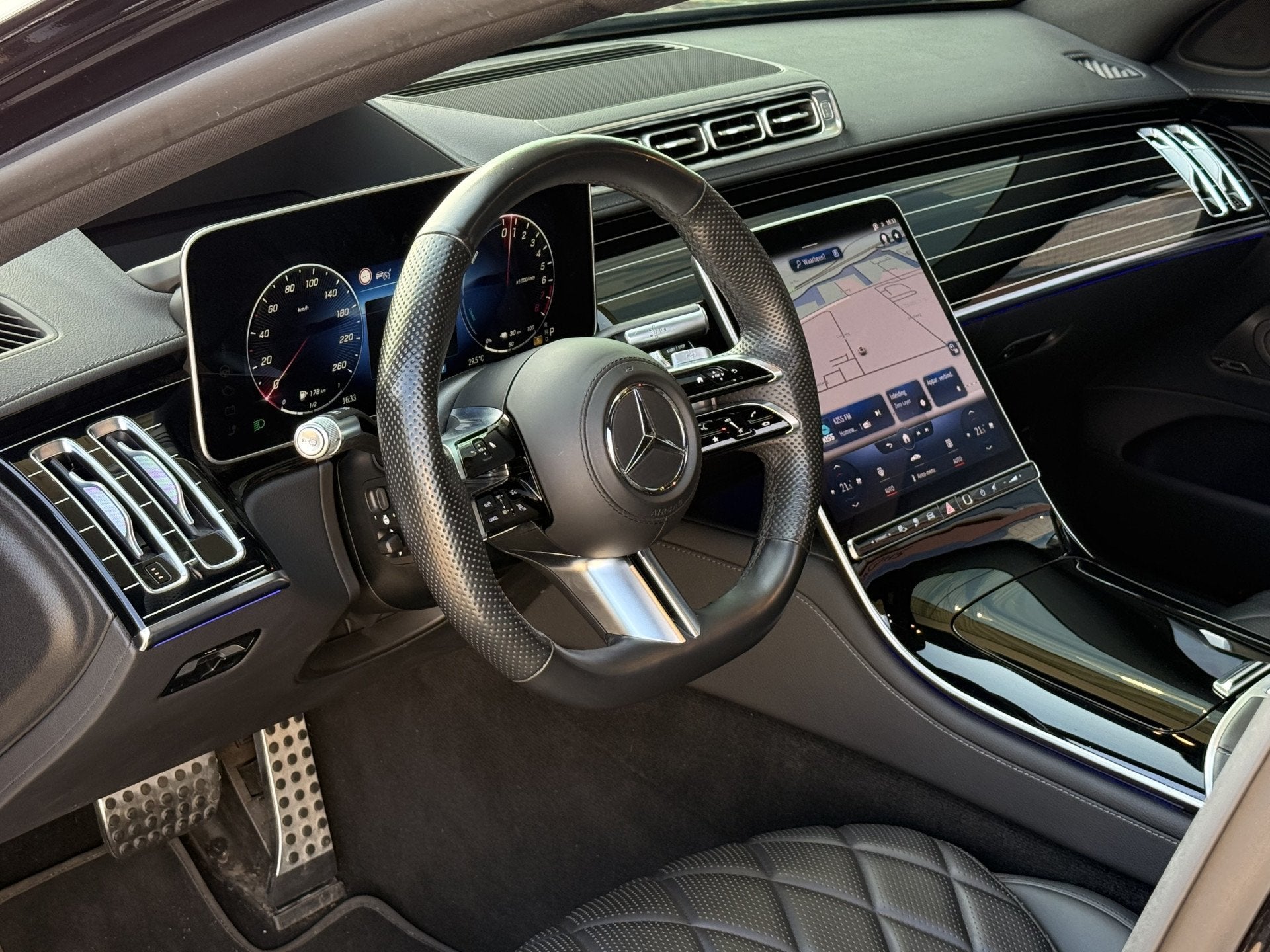 Mercedes-Benz S-Klasse 580 e 4MATIC AMG | Burmester | Pano |, Auto's, Automaat, Dealer onderhouden, Gebruikt, Zwart