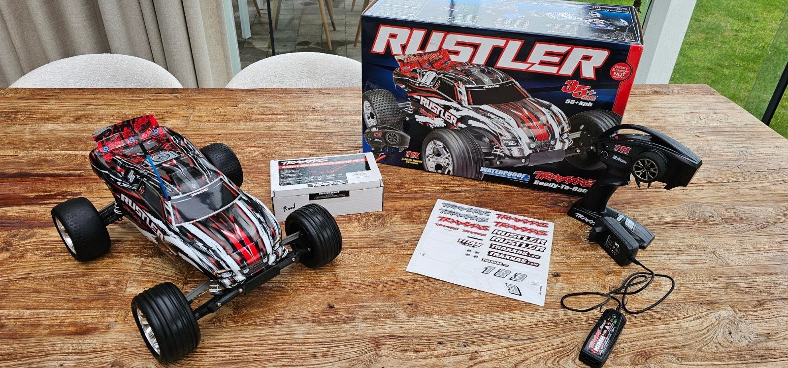 TRAXXAS RUSTLER, Elektro, Auto offroad, Ophalen of Verzenden, Zo goed als nieuw