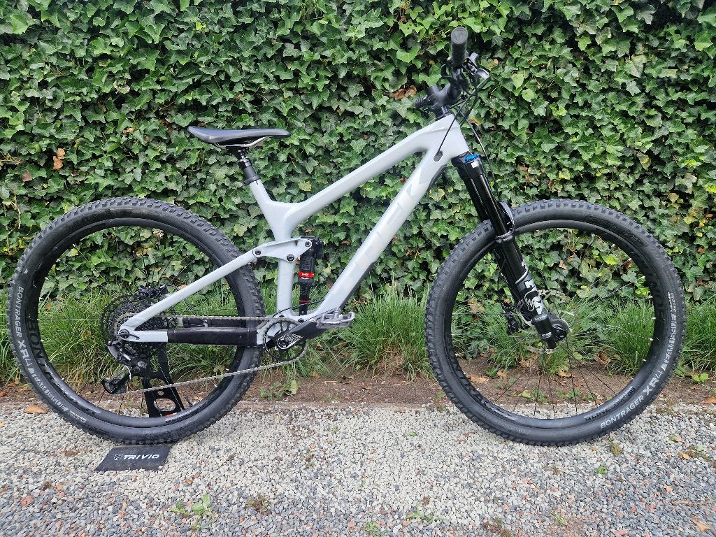 Trek Slash 29 Carbon Trail/Enduro Mountainbike (Zgan), Ophalen, Fully, 45 tot 49 cm, Zo goed als nieuw