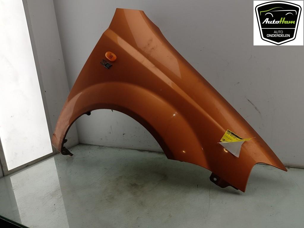 Spatbord Rechts Voor Kalos (SF48) (2003-04/2005-03) 96476680, Gebruikt, Daewoo, General Motors Germany GmbH, Chevrolet.europe@gm.com