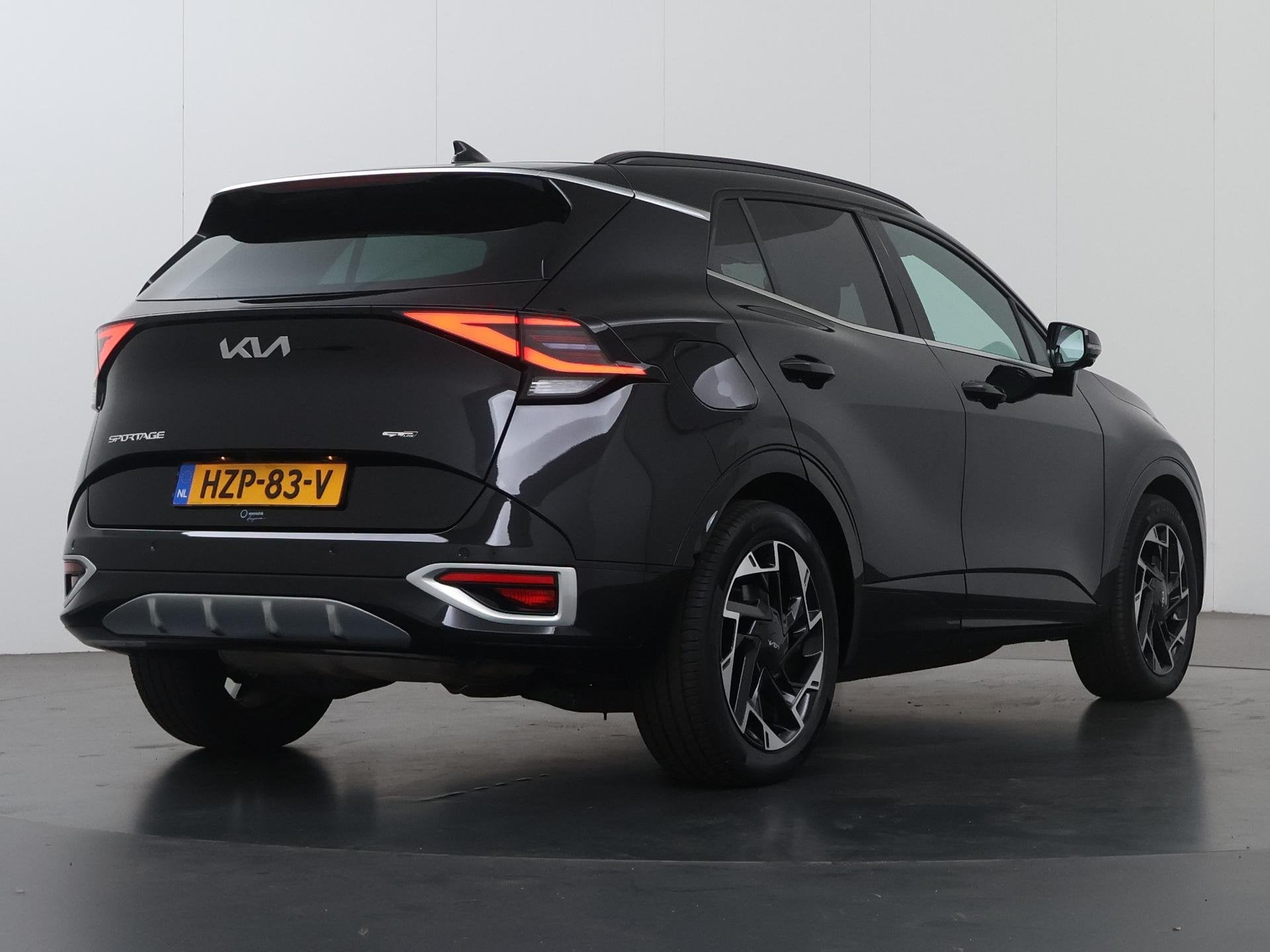 Kia Sportage 1.6 T-GDi Plug-in Hybrid AWD GT-PlusLine | Pano, Automaat, 14 kWh, Gebruikt, 4 cilinders