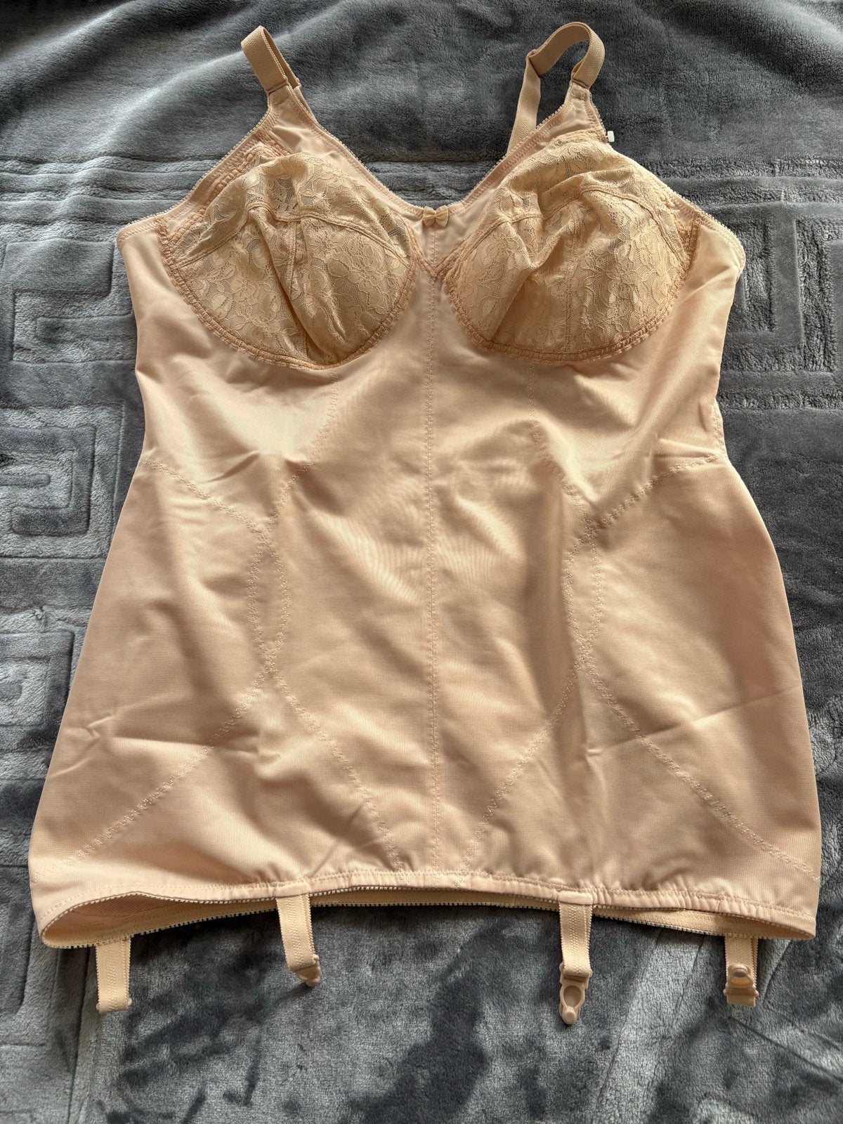 Mamselle Vintage Body/Korset met jarretels maat 105C, Verzenden, Beige, Body of Korset