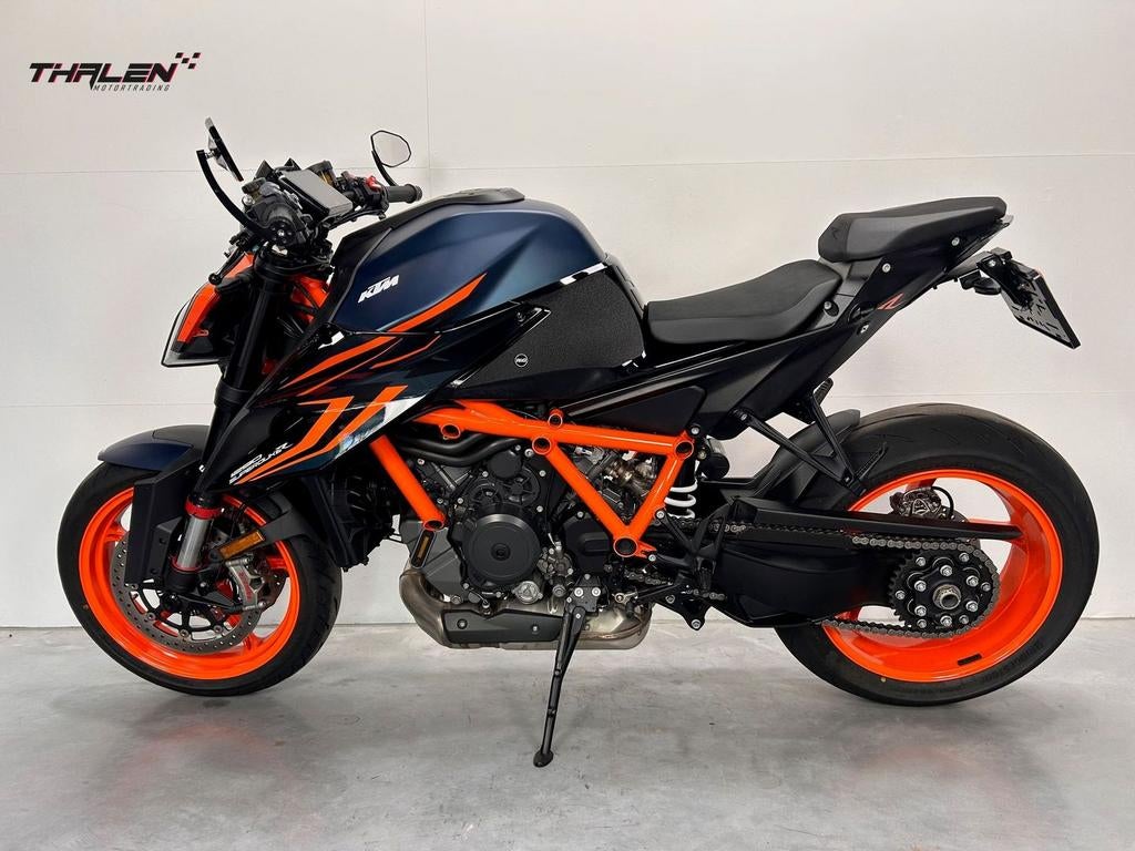 KTM 1290 SUPER DUKE R Tech Pack Autin Raci (bj 2024) km3500, 2 cilinders, KTM, Motorrijbewijs A, Bedrijf