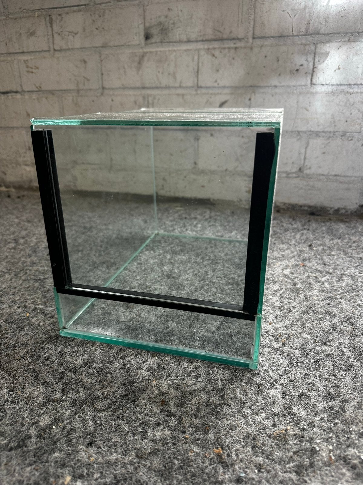 Klein terrarium L30xB20xH20 zit barst in de bodem, Dieren en Toebehoren, Ophalen