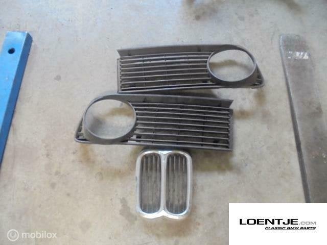 Grill met nieren BMW 02 1502 1602 1802 2002 sedan touring et, Gebruikt, Ophalen of Verzenden, BMW, BMW