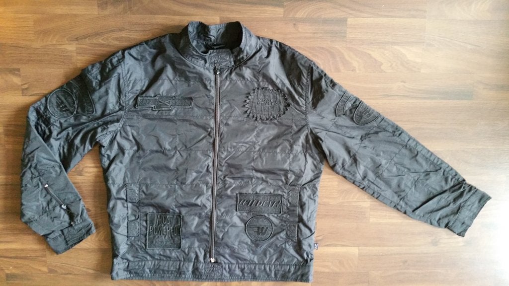 Scapa Sports Collection jas zwart met emblemen, Maat 52/54 (L), Zwart, Ophalen of Verzenden, Gedragen