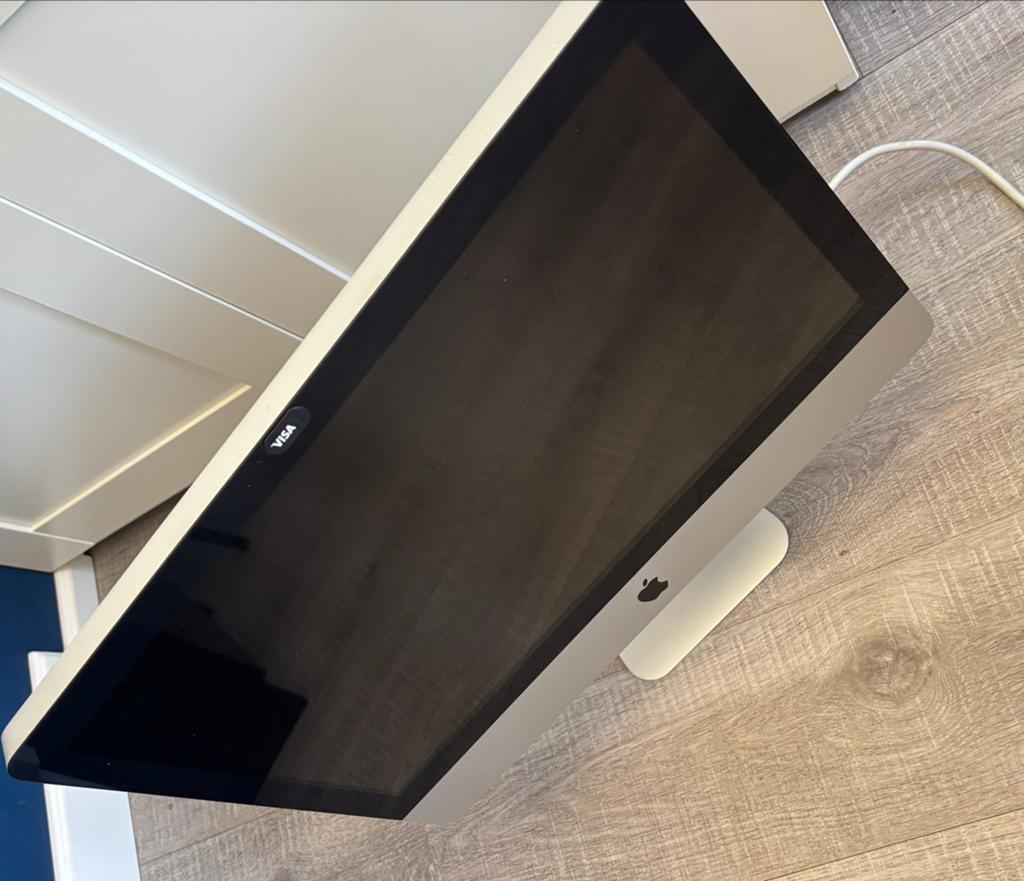 iMac 21.5 inch (Late 2009) - 500GB HDD - 4GB RAM, Computers en Software, Apple Desktops, Gebruikt, 2 tot 3 Ghz, HDD, IMac