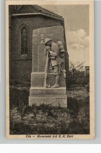 Ede Monument In memoriam PADBERG b/d R.K. Kerk