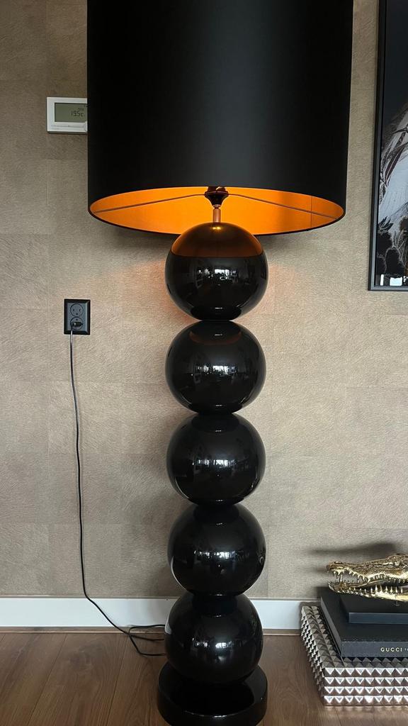 Stout Verlichting Milano Vloerlamp -Eric Kuster Interior, Ophalen, Zo goed als nieuw, Modern hotel chique, 150 tot 200 cm