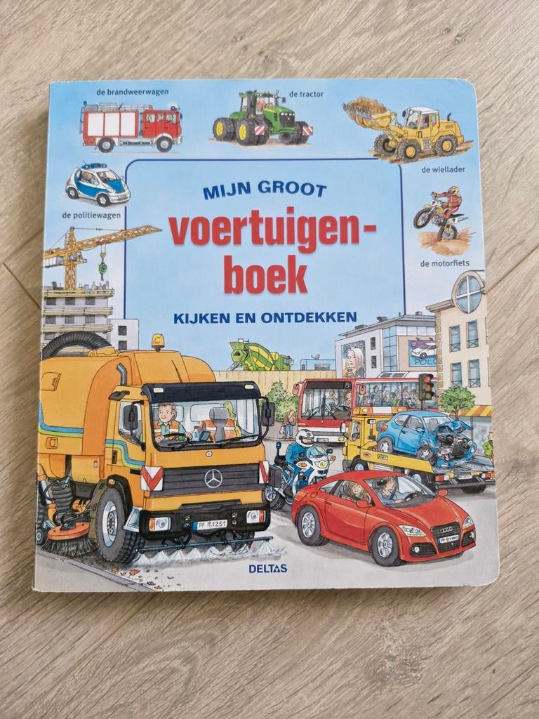 Mijn Groot Voertuigenboek - Kijken en Ontdekken, Ophalen, Deltas, Zo goed als nieuw, 2 tot 3 jaar
