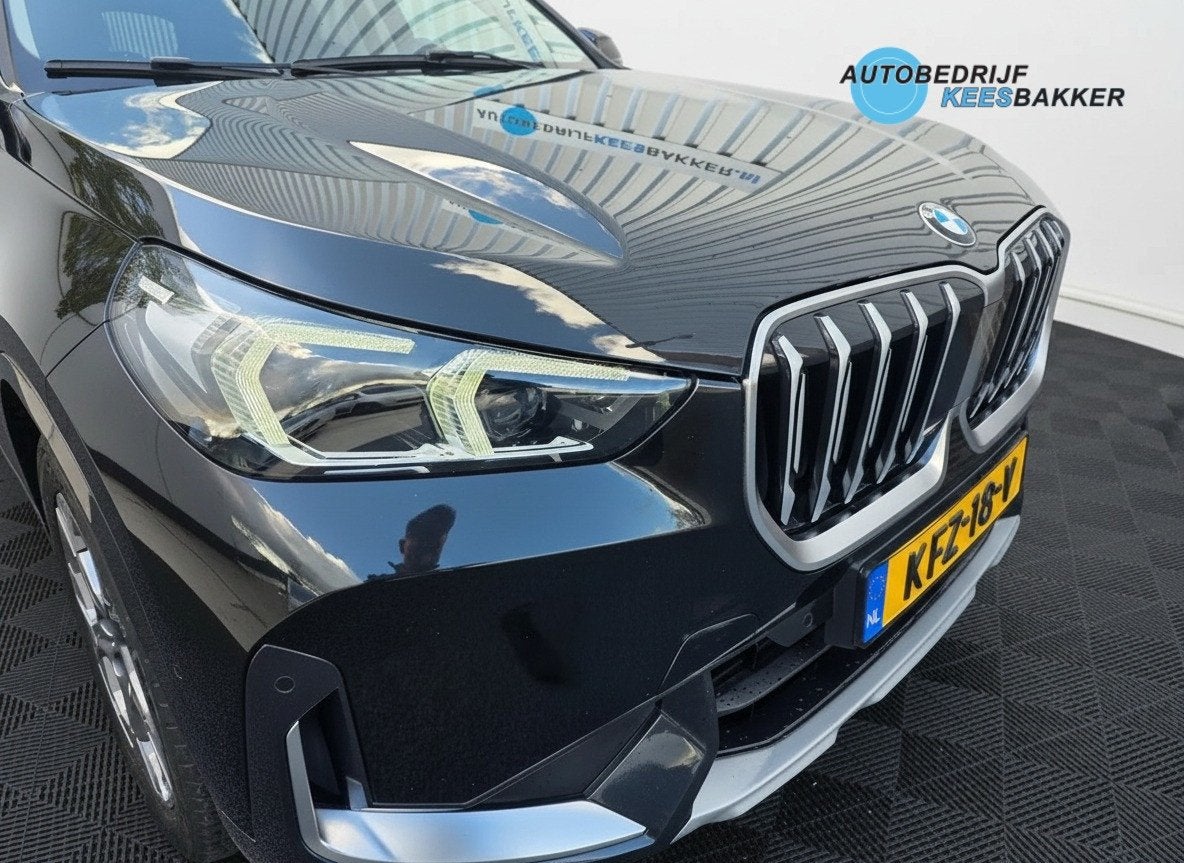 BMW X1 SDrive18i / Leder / Camera / Keyless, 136 pk, Gebruikt, Zwart, Leder