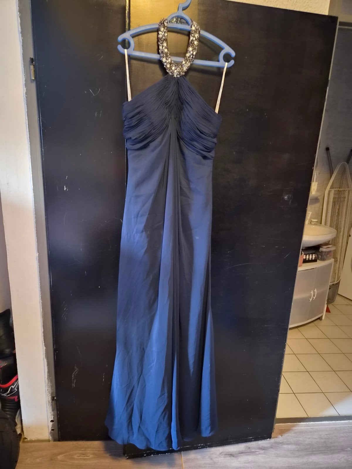 Prachtige donkerblauwe galajurk, maat 38, Blauw, Gedragen, Onder de knie, Ophalen