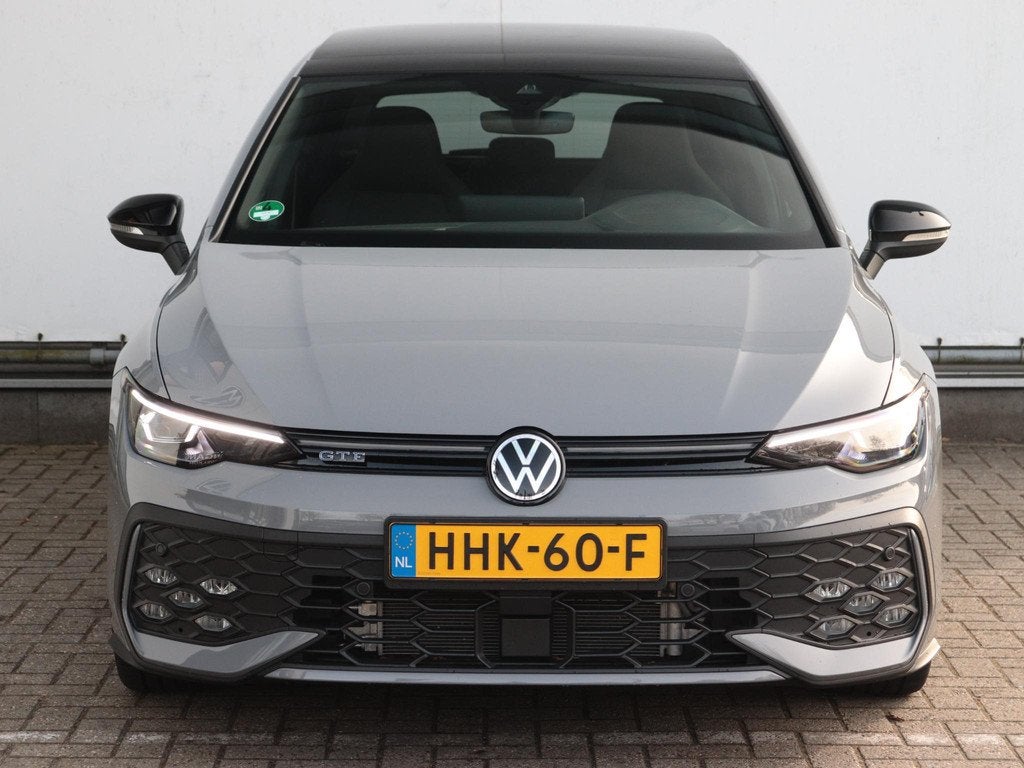 Volkswagen Golf 1.5 eHybrid GTE | Trekhaak| Panoramadak | Ca, Stof, Euro 6, 4 cilinders, 150 min