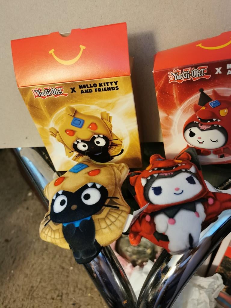 2 Mac pluch poppetjes van Hello Kitty, Ophalen of Verzenden, Nieuw