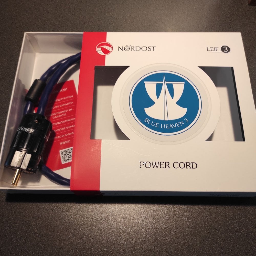 Nordost Blue Heaven Leif 3 Powercord, Audio, Tv en Foto, Audiokabels en Televisiekabels, Zo goed als nieuw, Overige kabels, Minder dan 2 meter