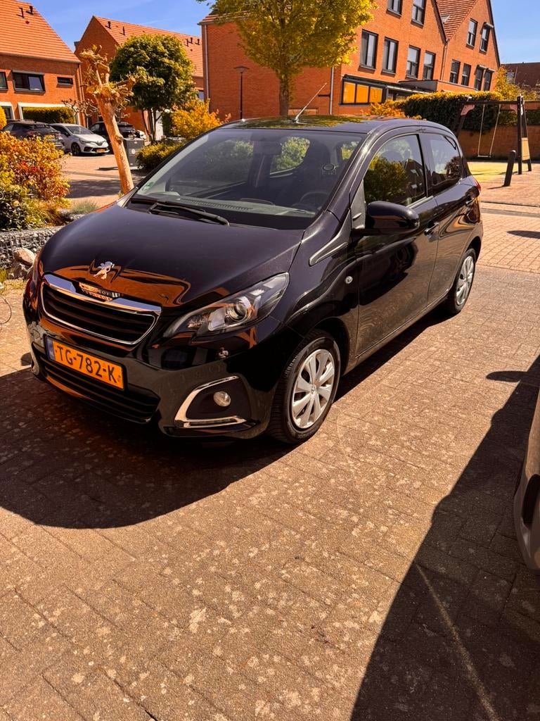 Peugeot 108 1.0 12V E-vti 51KW 5DR NAP, Voorwielaandrijving, 4 stoelen, Zwart, Origineel Nederlands