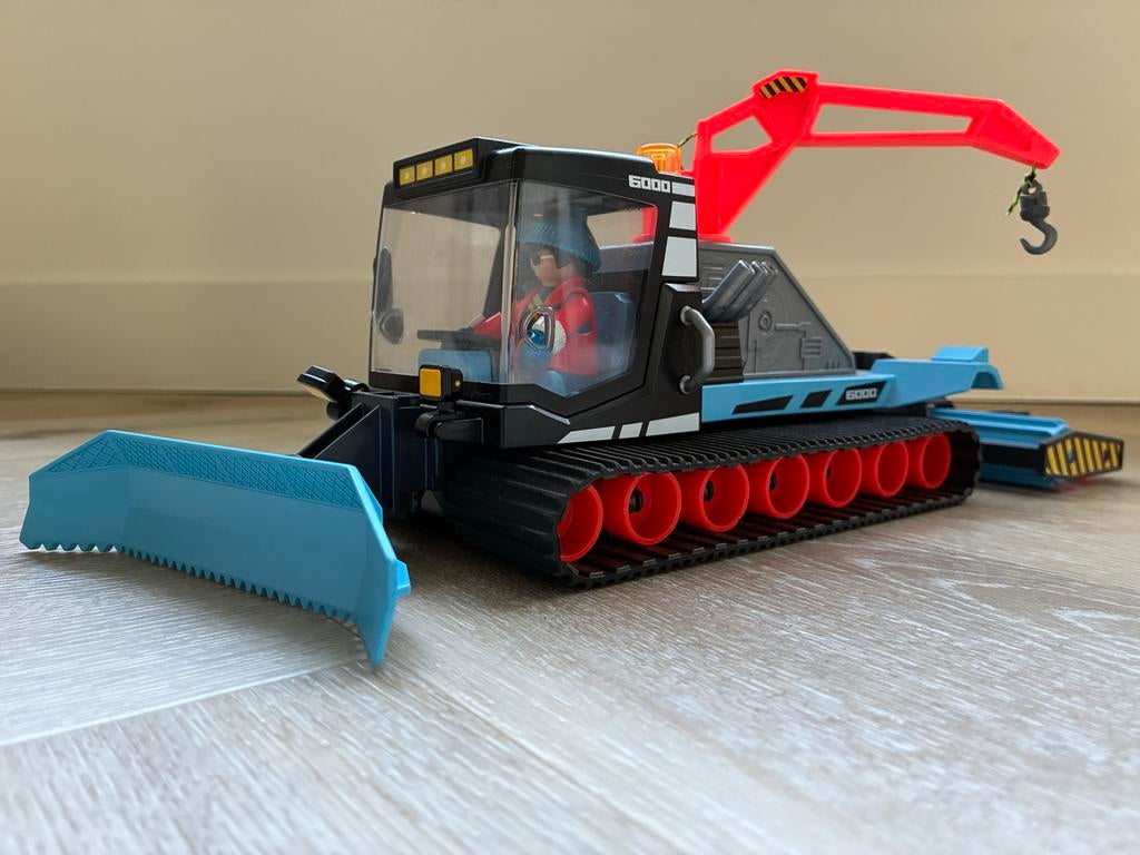 Playmobil Sneeuwruimer met kraan en poppetje - 9500, Ophalen of Verzenden, Zo goed als nieuw, Jongen of Meisje