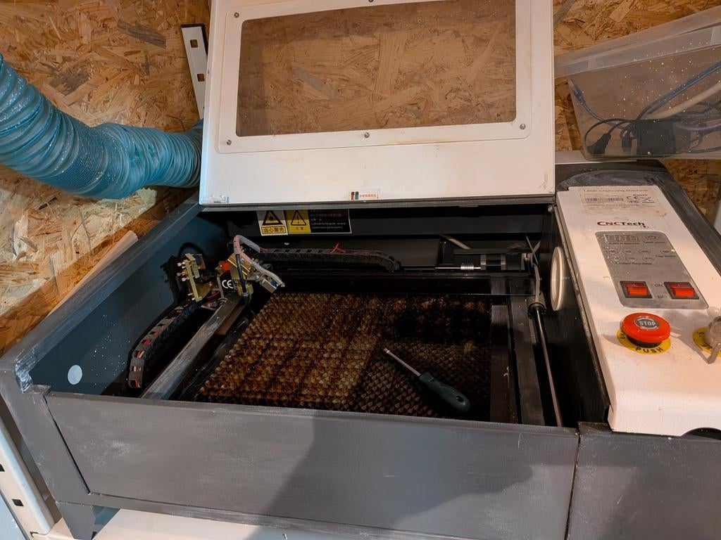 K40 Laser graveermachine, Ophalen