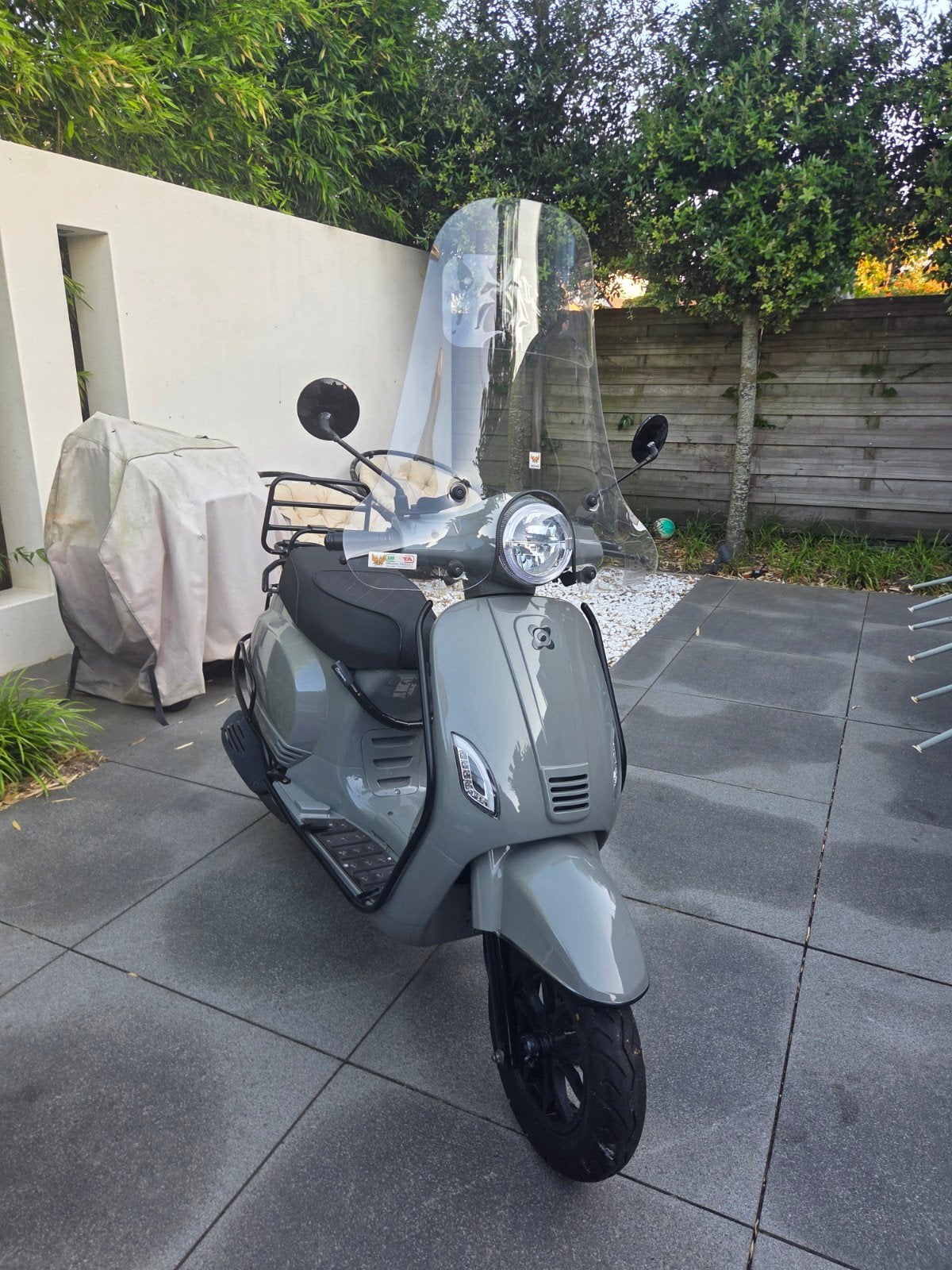AGM VX50 uit 2020, Fietsen en Brommers, Snorfietsen en Snorscooters, Gebruikt, Benzine, Ophalen, Overige merken