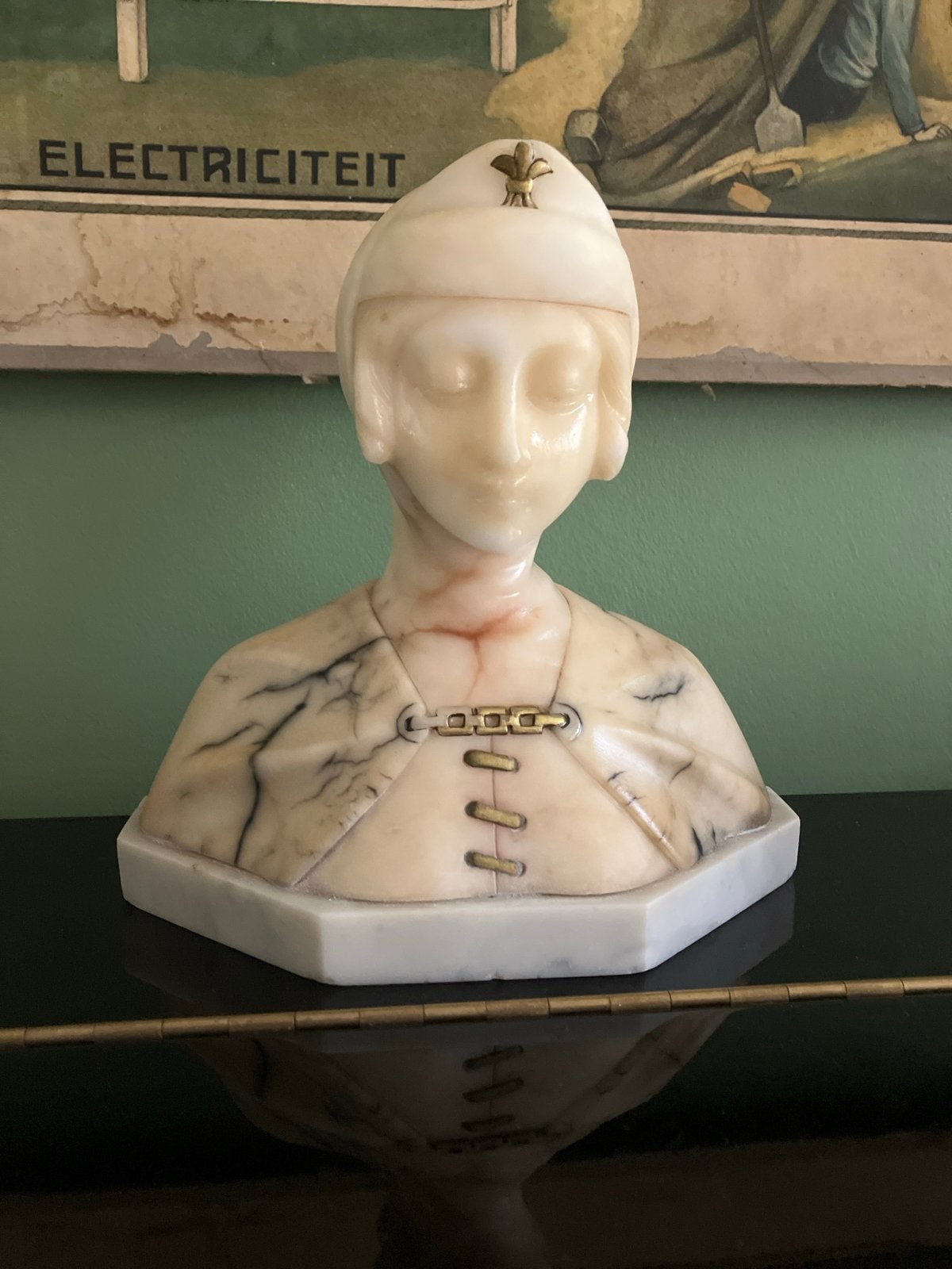 Antieke marmeren buste van een vrouw, Art Deco stijl, Ophalen, Art deco, Buste, Handgemaakt