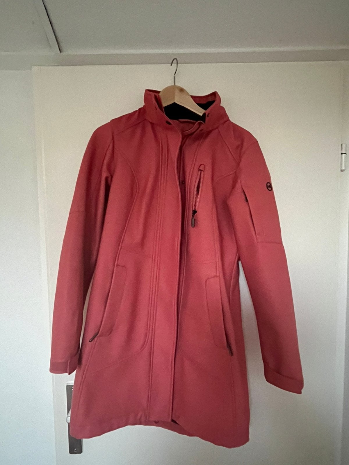 Winddichte jas, Ophalen of Verzenden, Gedragen, Maat 38/40 (M), Roze